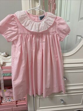 Pink Pleated Girls Dress with White Eyelet Collar
